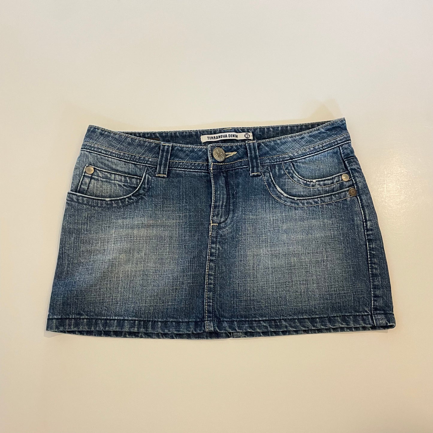 y2k low rise denim mini skirt