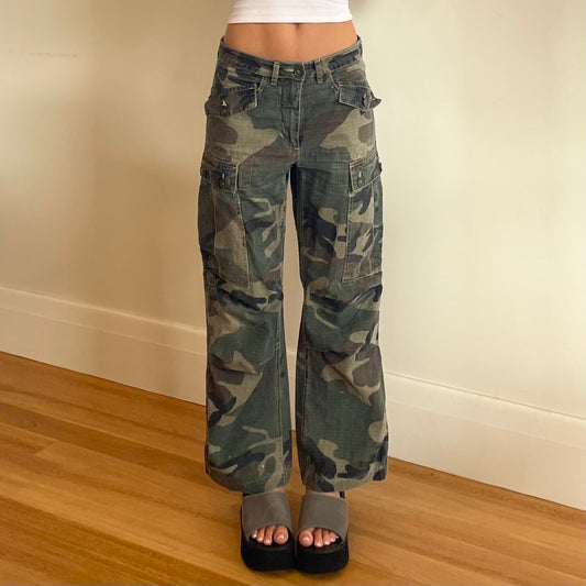 camo cargo pants