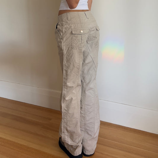 baggy cargo pants