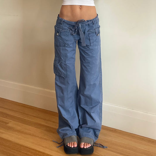 baggy blue cargo pants