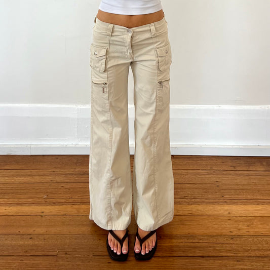 wide leg cargo pants