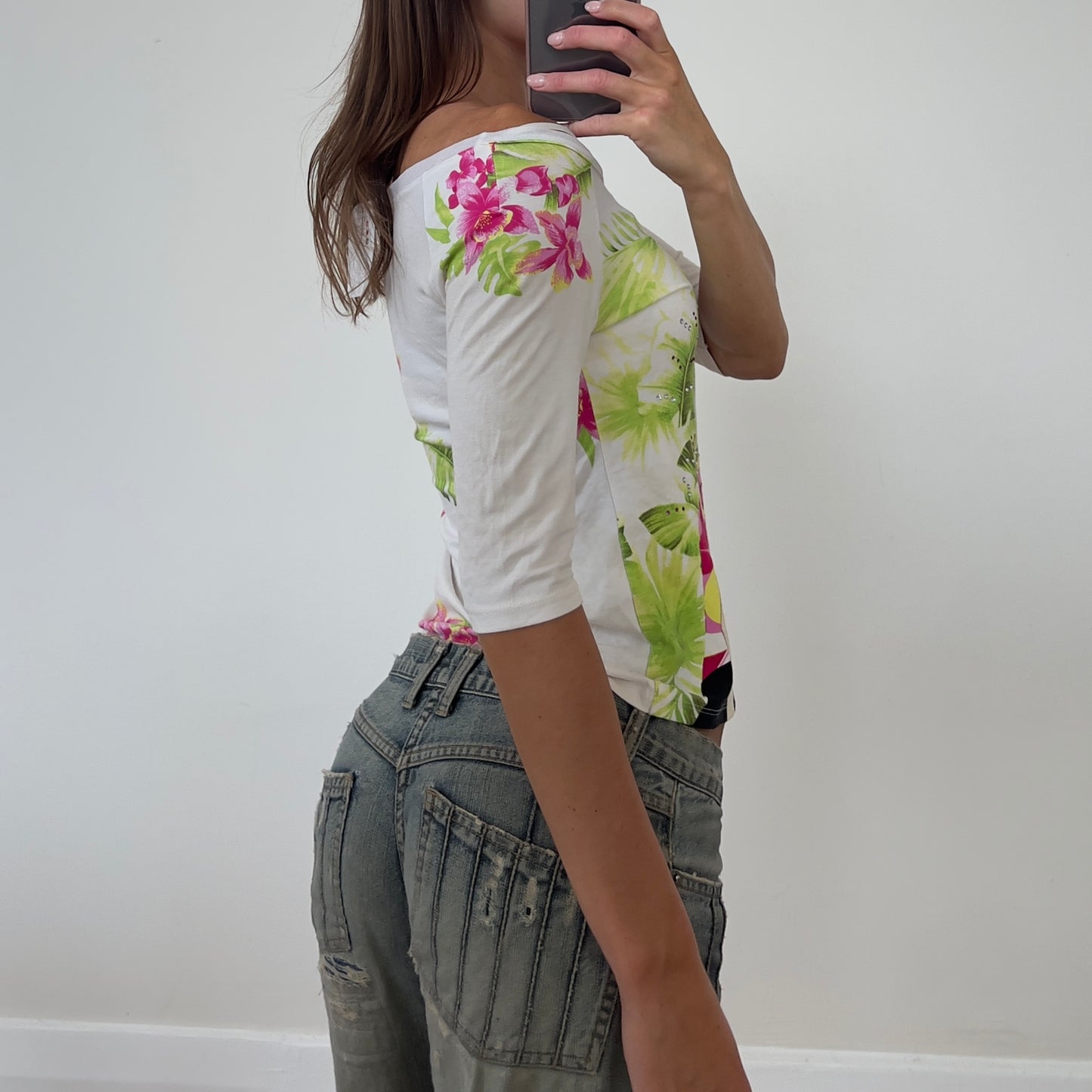 graphic 3/4 sleeve top
