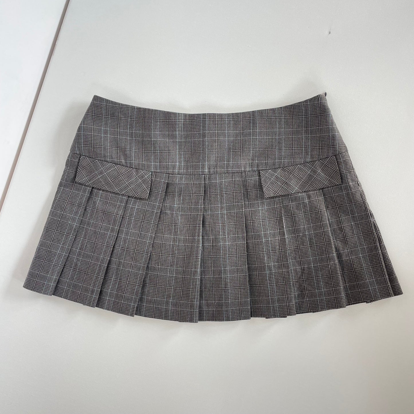 vintage grey pleated skirt