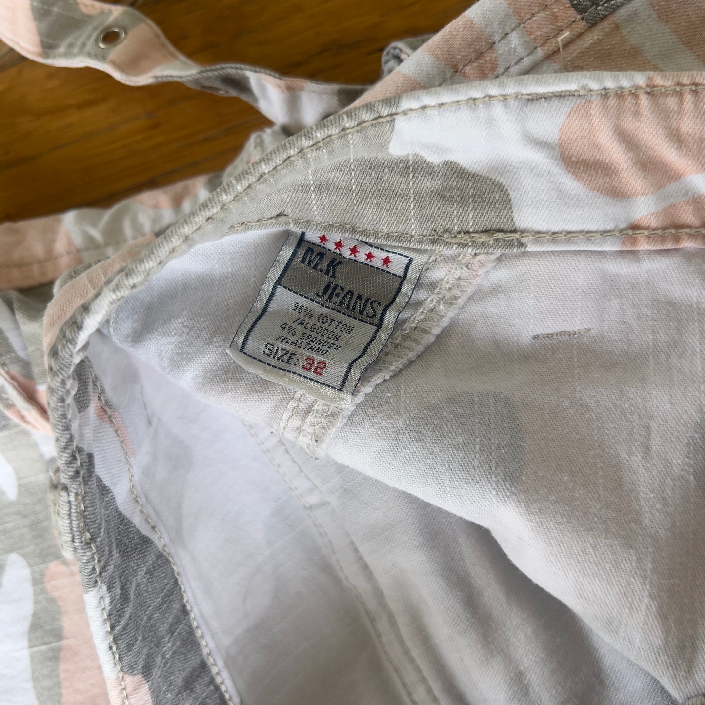 baggy camo cargo pants