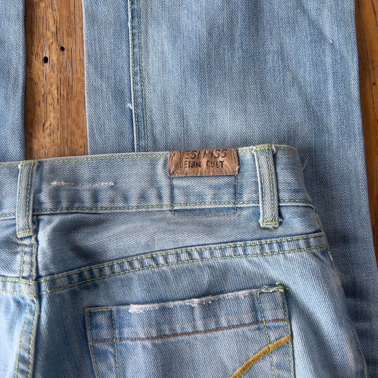 low rise baggy ripped jeans