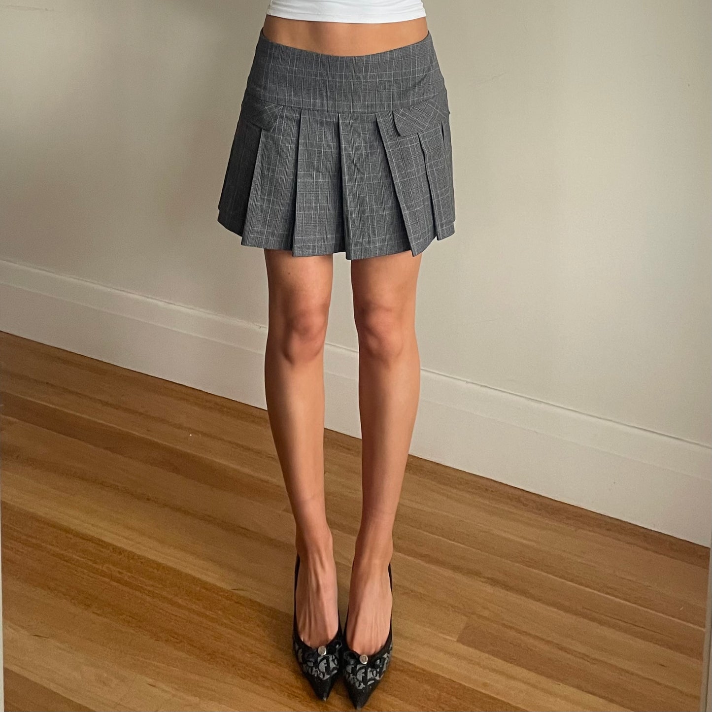 vintage grey pleated skirt