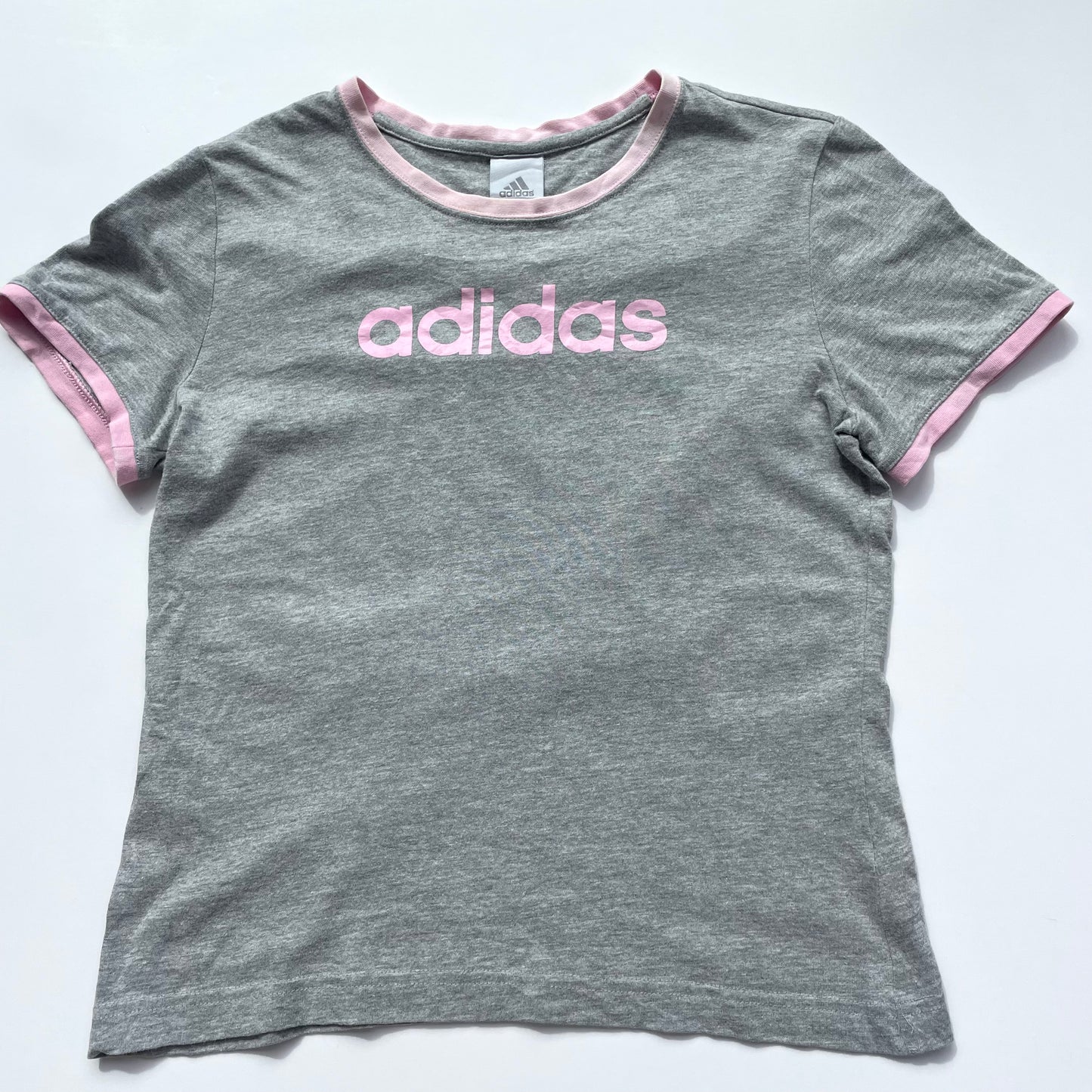 2000s Adidas tee