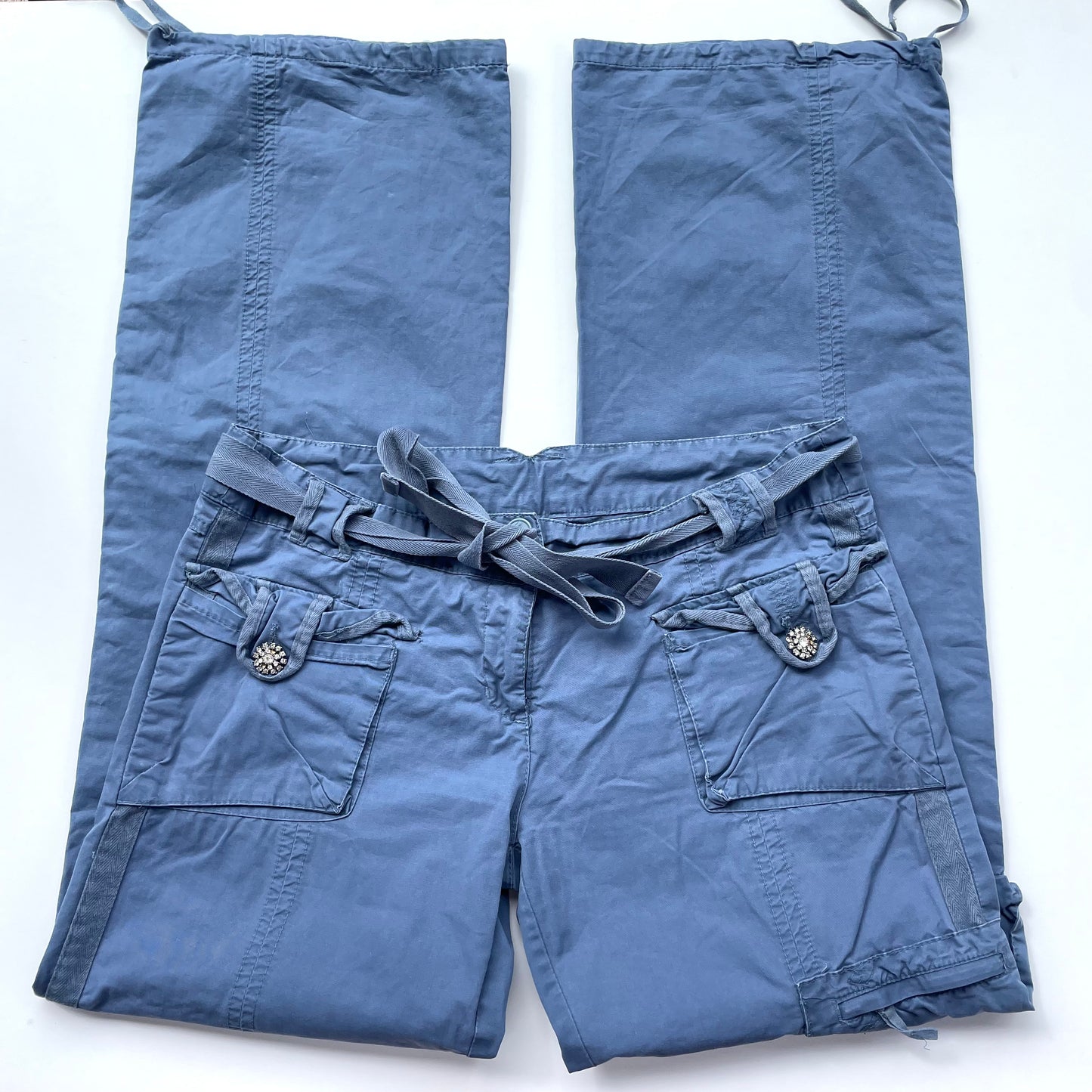 baggy blue cargo pants