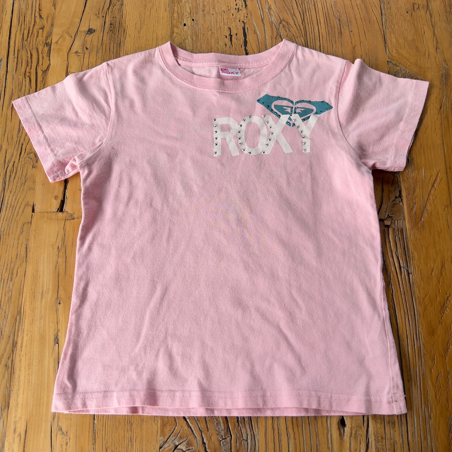 2000s graphic Roxy tee