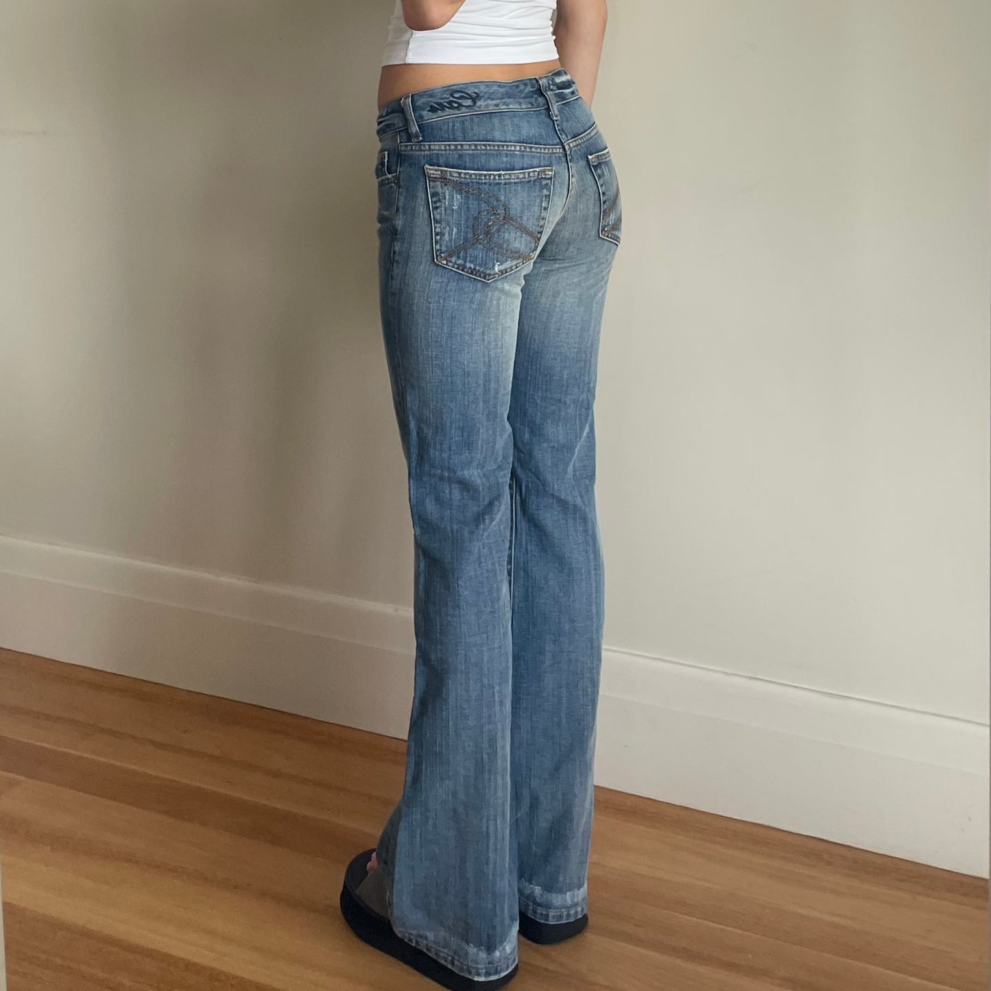 y2k low rise flared jeans