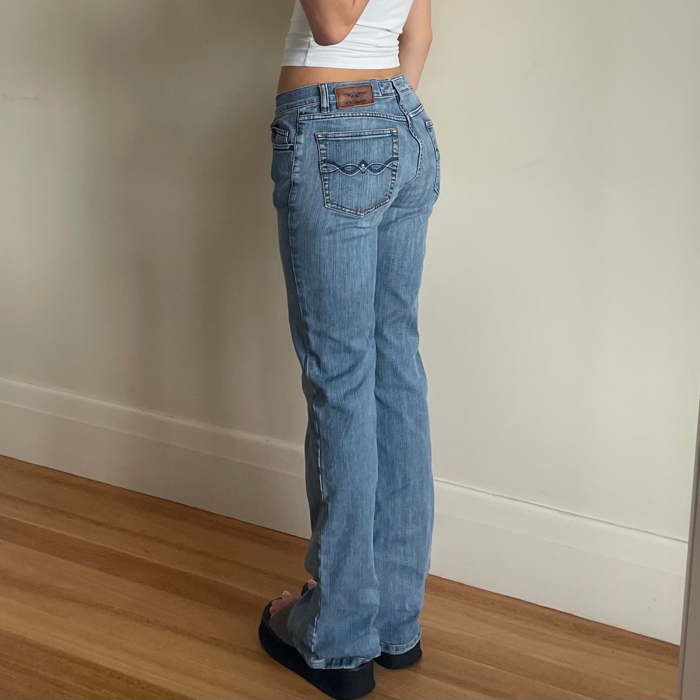 y2k low rise flared jeans