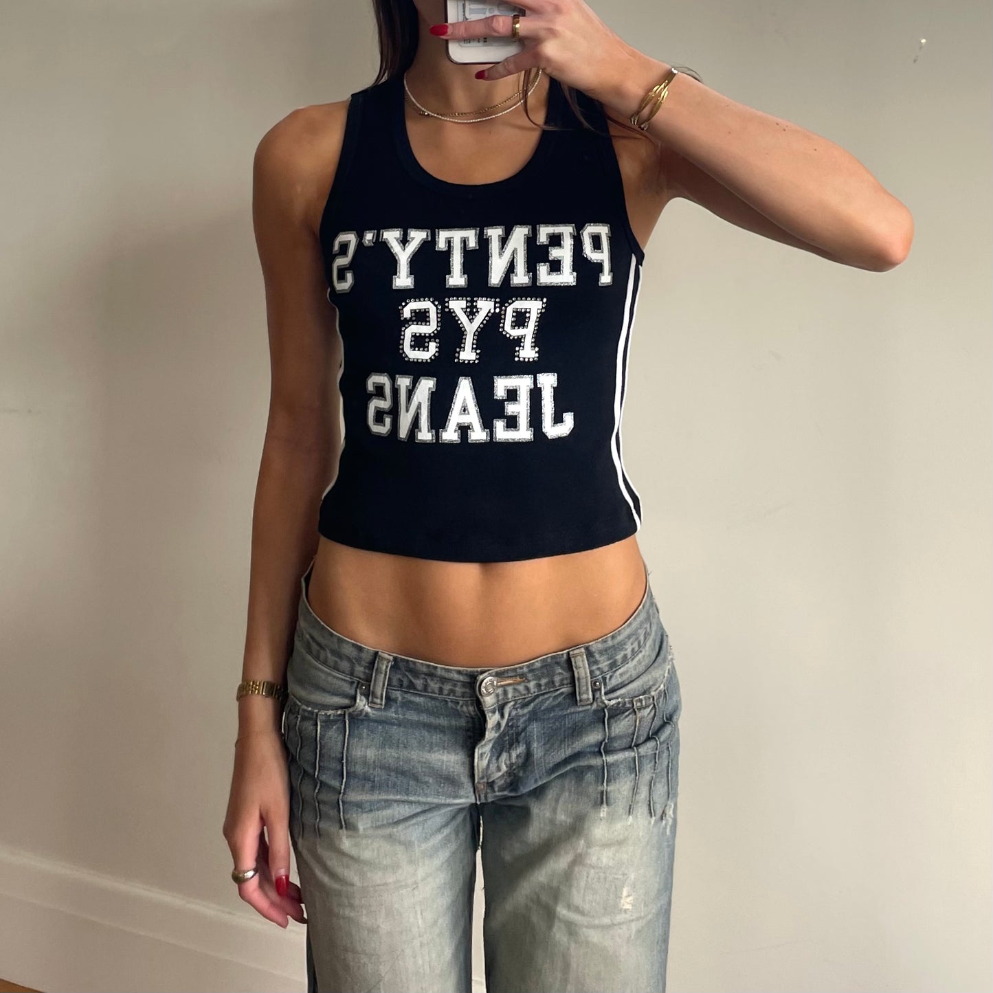 graphic print tank top