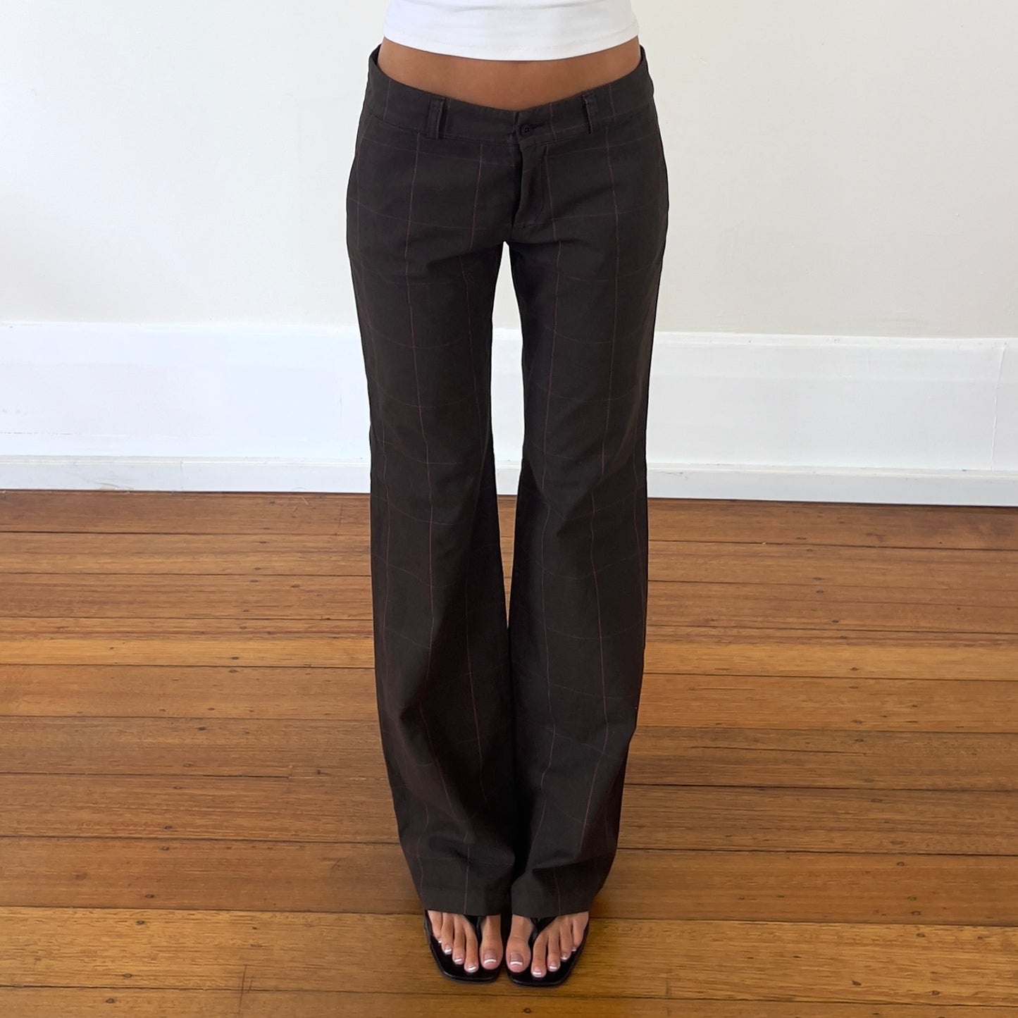 brown checkered trousers