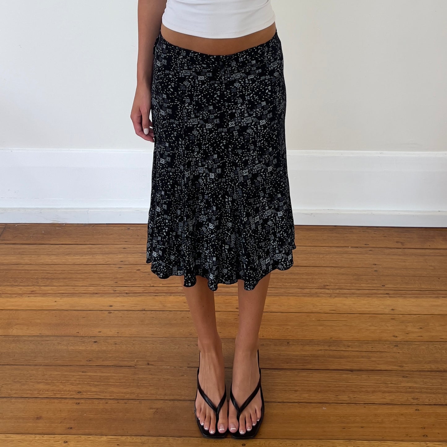 graphic midi skirt