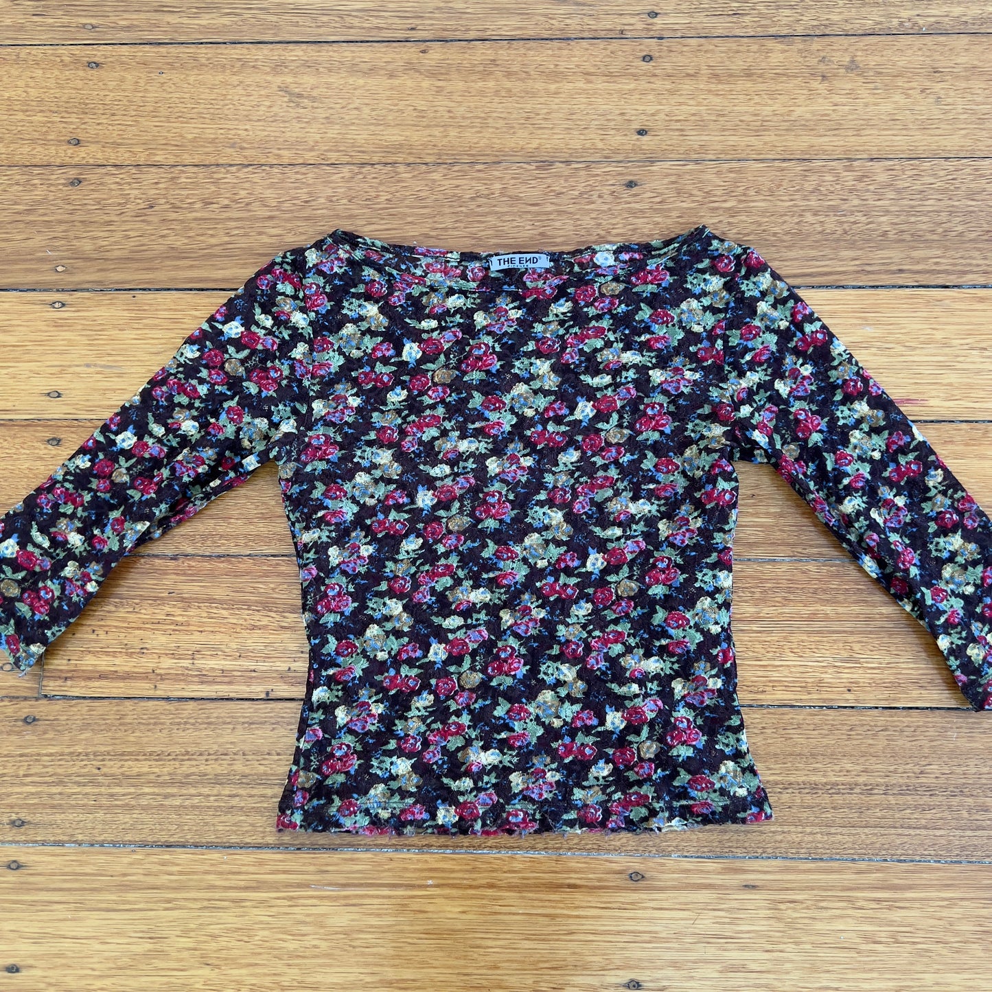 lace floral 3/4 sleeve top