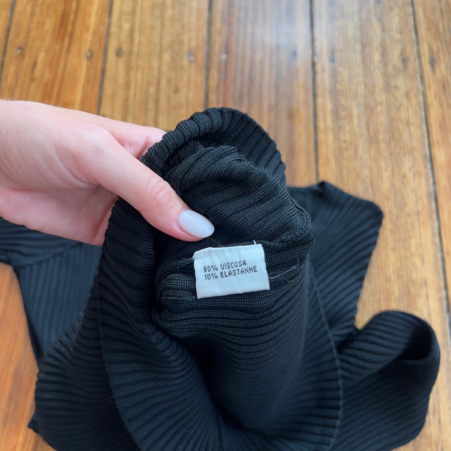 black 3/4 knit long sleeve