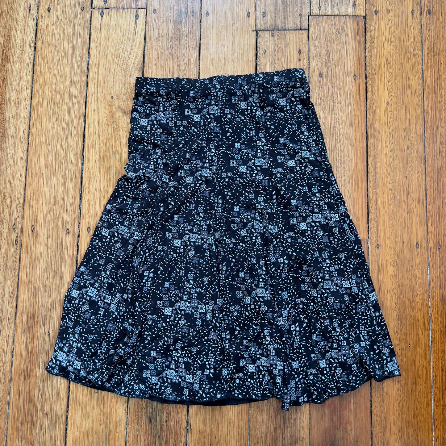 graphic midi skirt